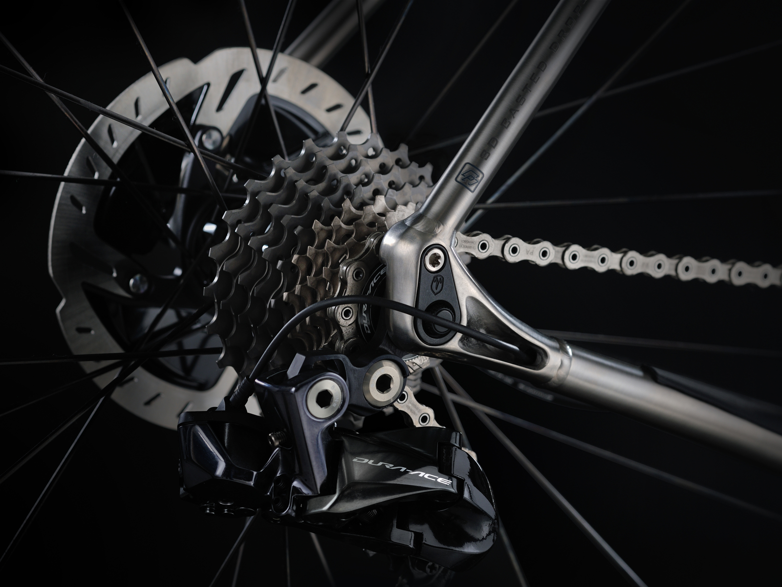 Skeiron ons meest technisch geavanceerde titanium racefiets tot nu toe Van Nicholas